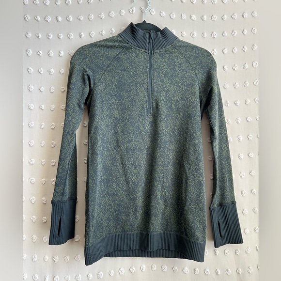 lululemon athletica Tops - Lululemon Women’s Rest Less 1/2 Zip Pullover Sweater Sz 6 Green Black